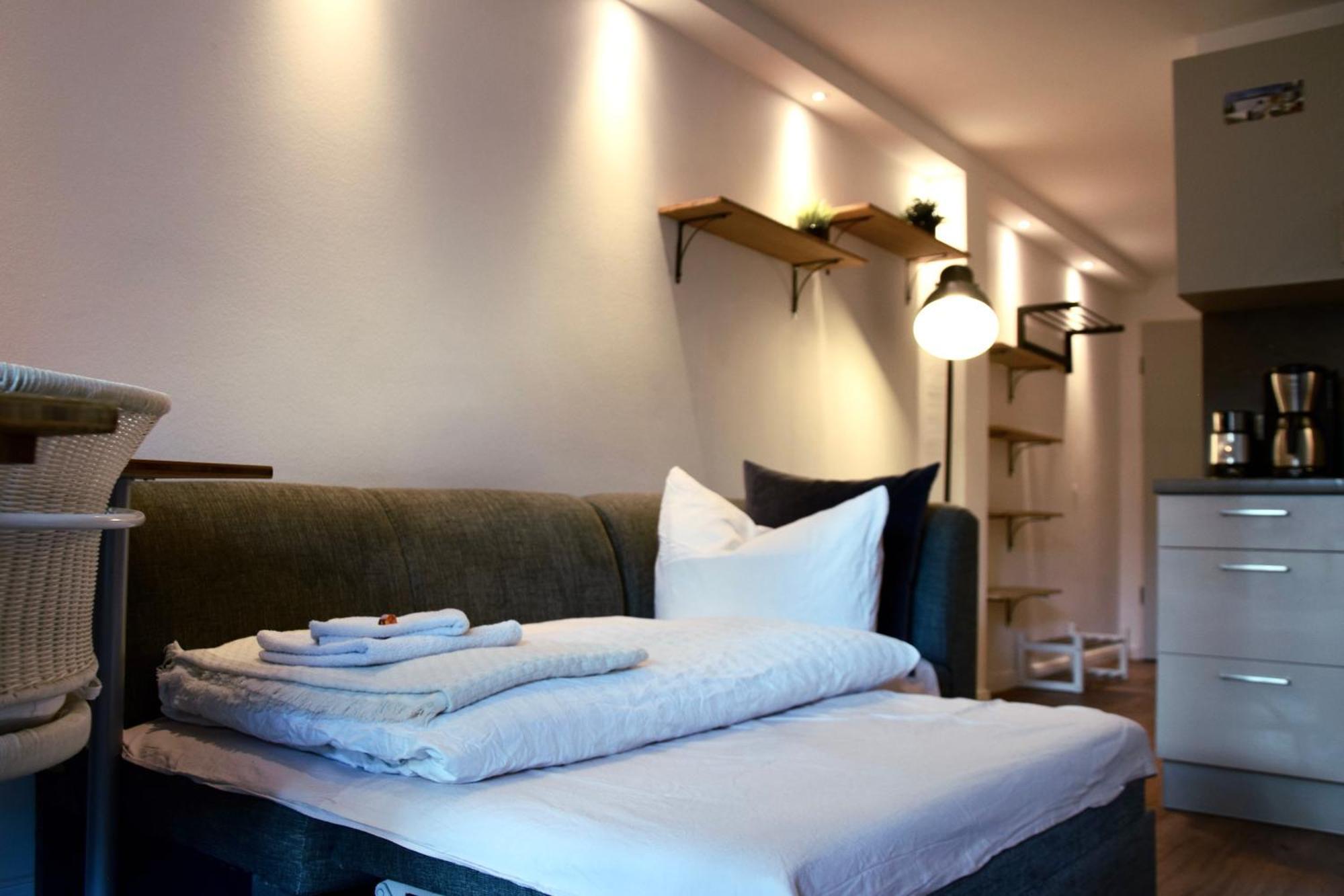 Stilvolle Wohnung Mit Balkon & Parkplatz Росток Экстерьер фото